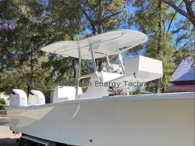 Criado a partir de pl&aacute;stico refor&ccedil;ado com fibra de vidro premium (FRP), esse dossel &eacute; resistente &agrave; corros&atilde;o, est&aacute;vel e est&aacute;vel em UV e altamente dur&aacute;vel, garantindo desempenho a longo prazo em ambientes externos adversos, como configura&ccedil;&otilde;es mar&iacute;timas ou off-road.