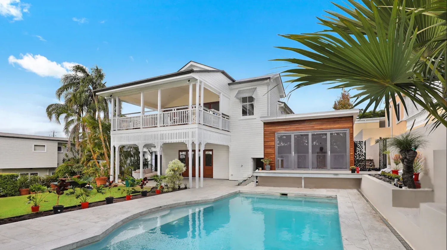 Como instalar um pool de fibra de vidro